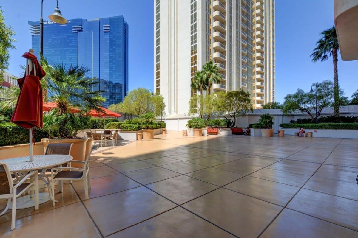 Mgm Signature-15-709 Strip View Jacuzzi Studio Las Vegas Exterior photo